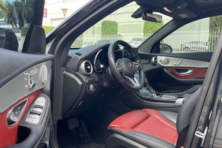 Used Mercedes-Benz GLC 2020 GLC 260 L 4MATIC Luxury Model
