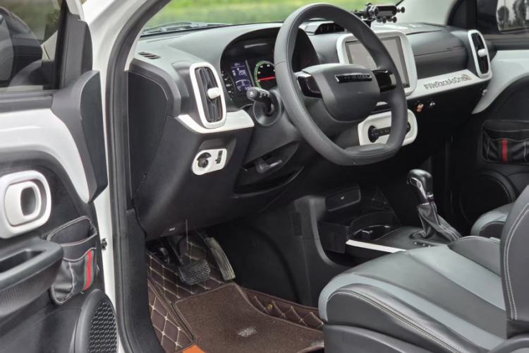 Used Roewe Clever 2022 311km QiQi BoBo Edition
