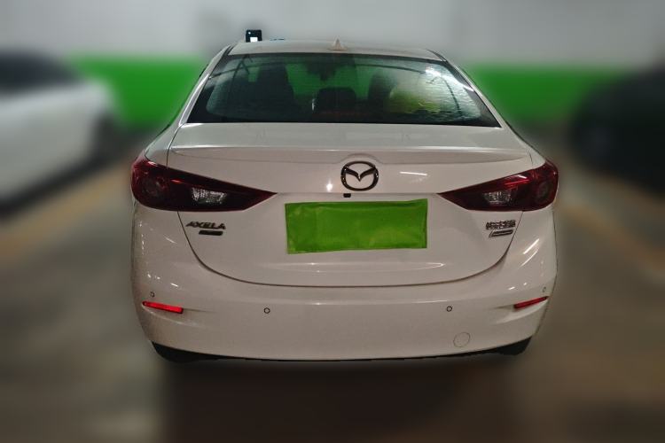 Used Mazda Mazda 3 Axela 2016 Sedan 1.5L Automatic Luxury Model