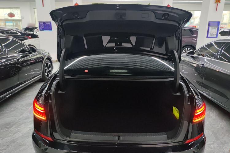 Used Volkswagen Passat 2024 330TSI Starry Elite Edition
