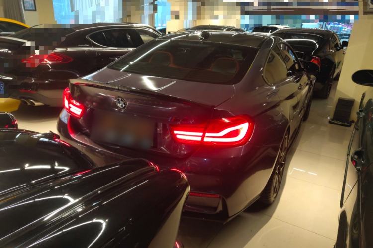 Used BMW M4 2017 M4 Coupe Fan Limited Edition
