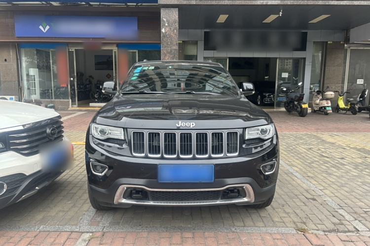 Used  Grand Cherokee 2014 3.6L Elite Navigation Edition
