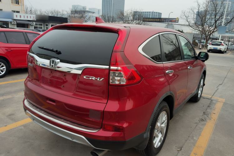 Used Honda CR-V 2015 2.4L two-wheel drive luxury version
