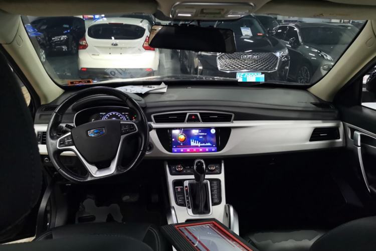 Used Geely Auto Emgrand X7 Sport 2018 1.8TD Automatic Two-Wheel Drive Smart Connect 4G Internet Edition
