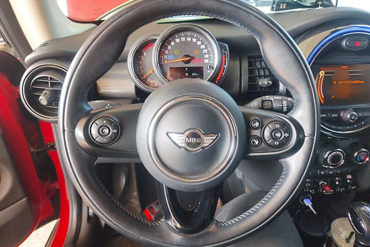 Used  MINI 2016 1.5T COOPER
