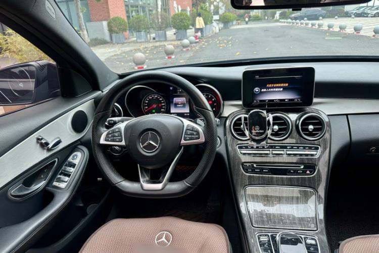 Used Mercedes-Benz C-Class 2017 Restyled C 200 Sport Edition
