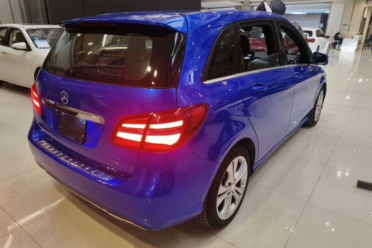 Used Mercedes-Benz B-Class 2015 B 200 Fashion Model
