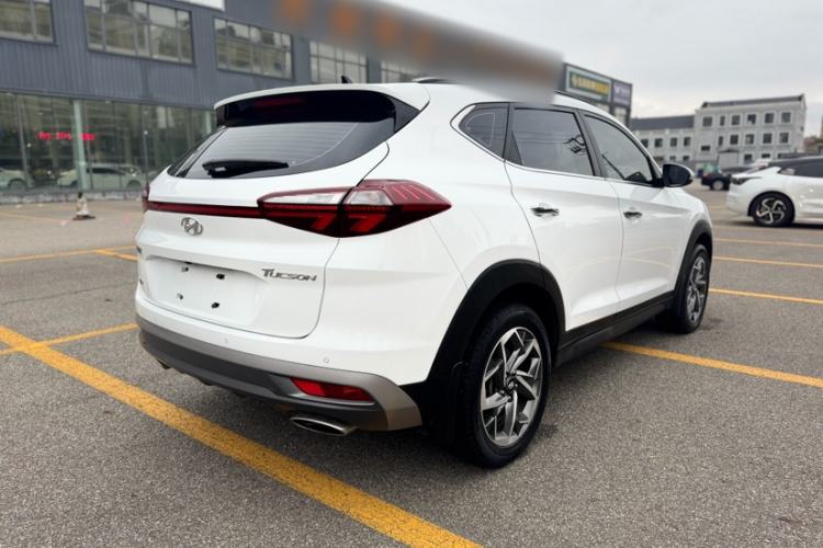 Used Hyundai Tucson 2019 280TGDi Dual-Clutch Two-Wheel Drive Fashion Edition China VI Standard
