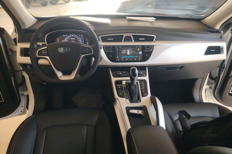 Used Geely Auto Emgrand X7 Sport 2018 1.8TD Automatic Two-Wheel Drive Smart Connect 4G Internet Edition