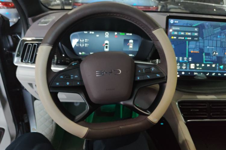 Used BYD Song PLUS New Energy 2025 EV Intelligent Driving Version 520km Premium Model
