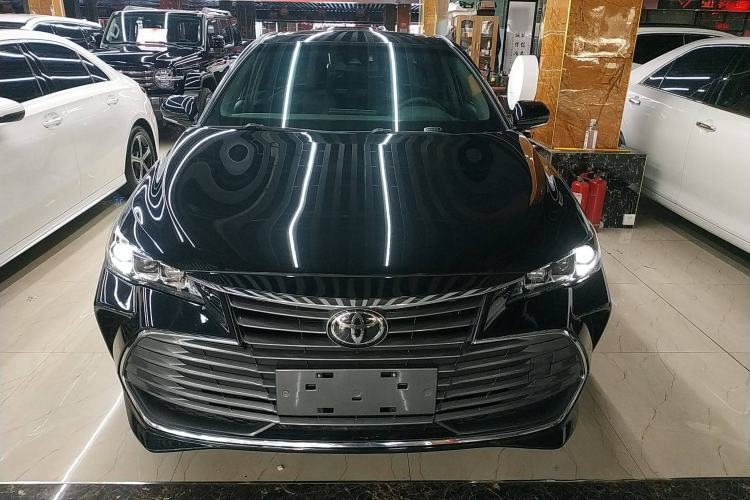 Used Toyota Avalon 2019 2.0L Luxury Edition China VI Standard
