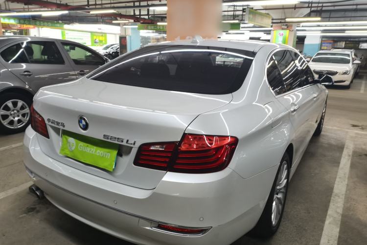 Used BMW 5 Series 2014 525Li Luxury Design Package