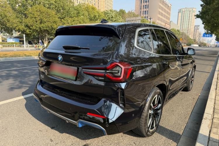 Used BMW iX3 2022 Leading Model
