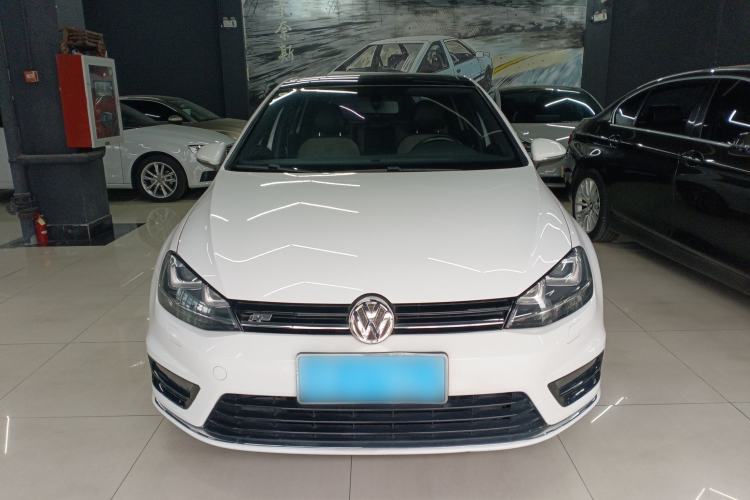 Used Volkswagen Golf 2016 1.4TSI Automatic R-Line
