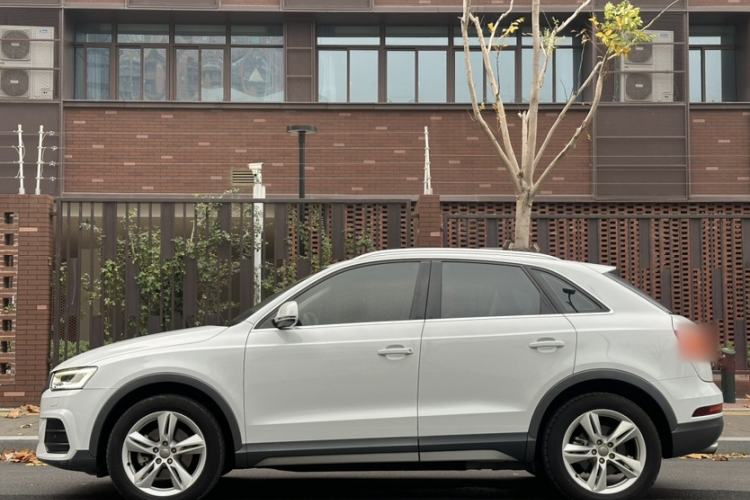 Used Audi Q3 2018 30th Anniversary Edition 30 TFSI Style Model
