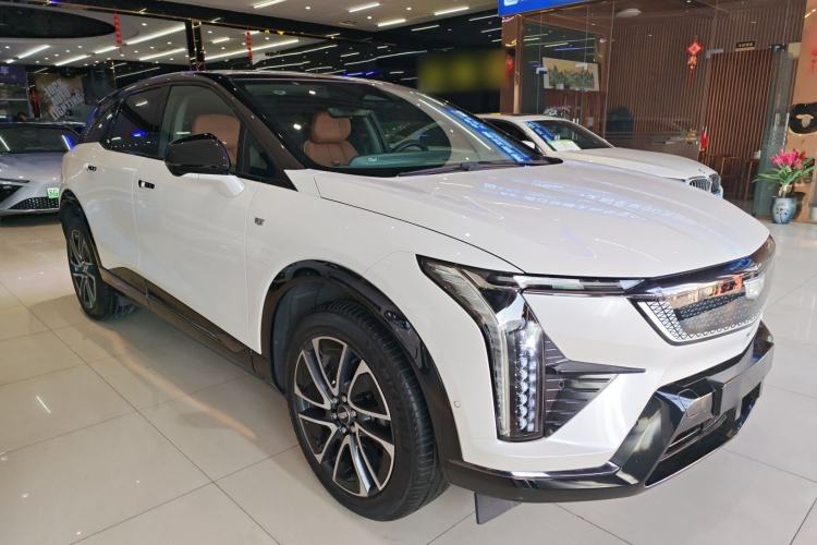 Used Cadillac OPTIQ 2024 Four-Wheel Drive Long-Range Version
