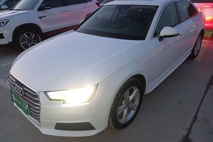 Used Audi A4L 2017 40 TFSI Ambition Edition