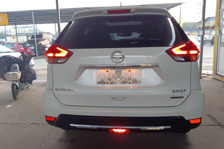 Used Nissan X-Trail 2019 2.0L CVT Smart Connect Comfort Edition 2WD
