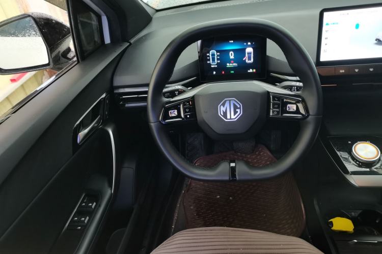 Used MG 4 EV 2023 415 km Range Sea-Faring Champion Edition
