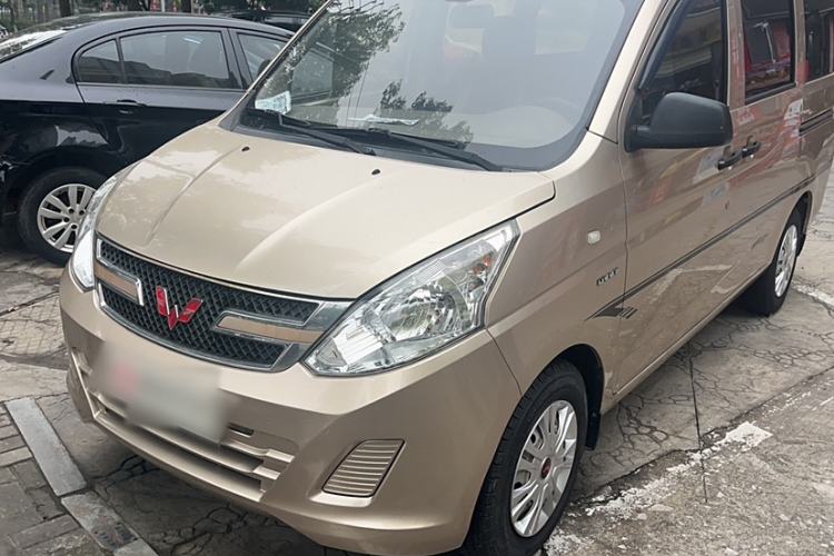 Used Wuling Rongguang V 2018 1.5L Practical Version
