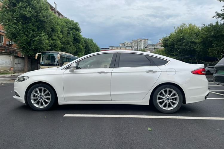 Used Ford Mondeo 2017 EcoBoost 180 Stylish Model
