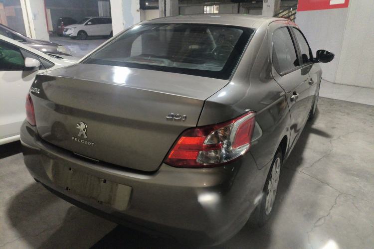 Used Peugeot 301 2014 1.6L Manual Comfort Edition
