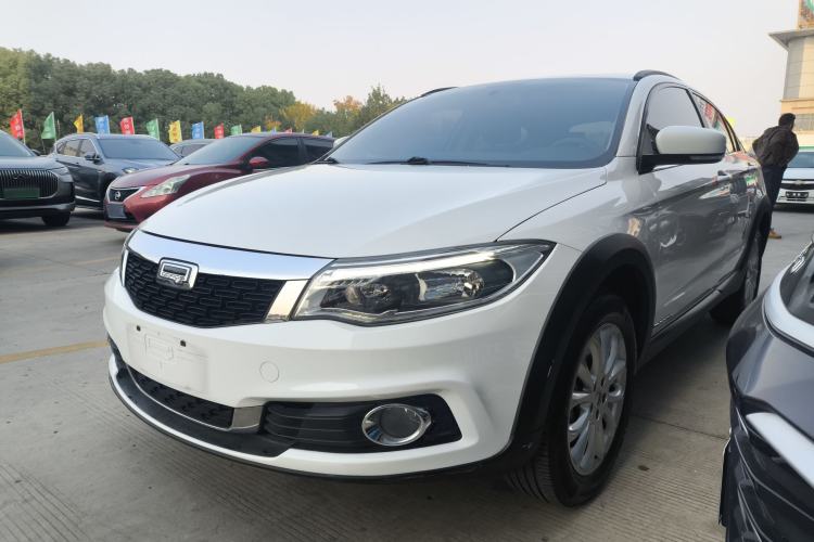 Used Qoros 3 2016 Urban SUV 1.6T Automatic Zhiyue Model
