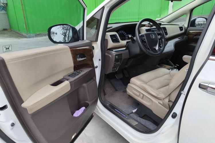 Used Honda Odyssey 2015 2.4L Luxury Edition