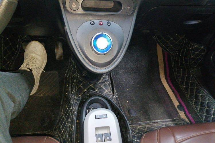 Used ORA Black Cat 2022 301km Base Version Ternary Lithium
