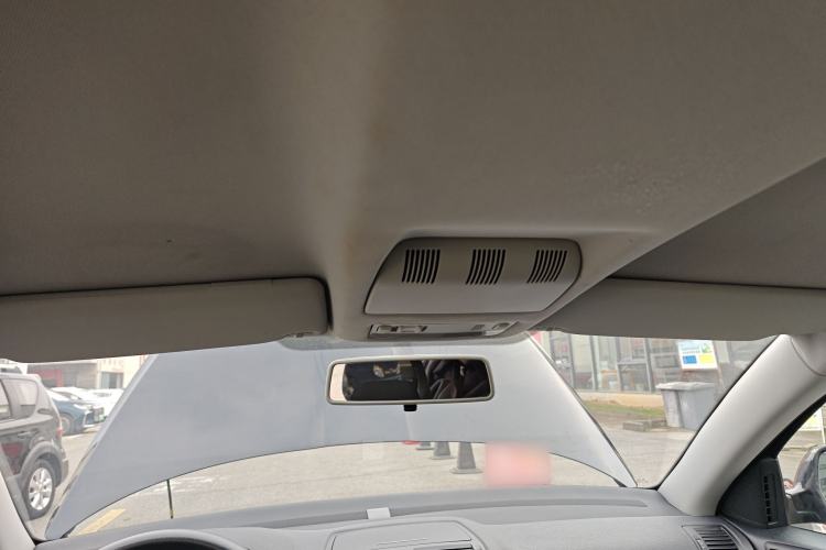 Used Skoda Octavia 2015 Classic Model 1.6L Manual Eado Version
