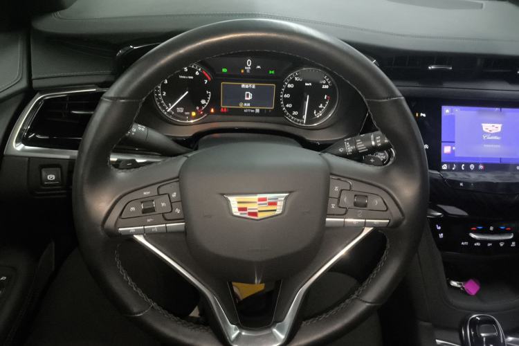 Used Cadillac XT6 2022 2.0T Six-Seater Four-Wheel Drive Luxury Version
