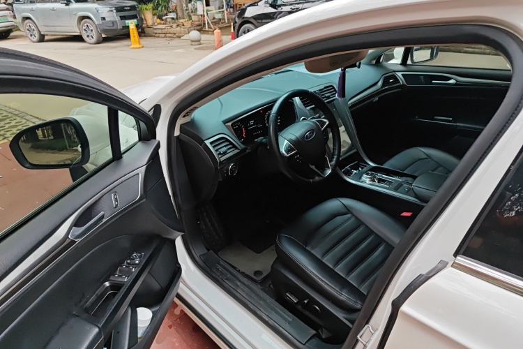 Used Ford Mondeo 2018 EcoBoost 200 Smart Control Fashion Model China V Standard
