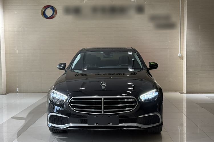 Used Mercedes-Benz E-Class 2023 Facelift E 260 L
