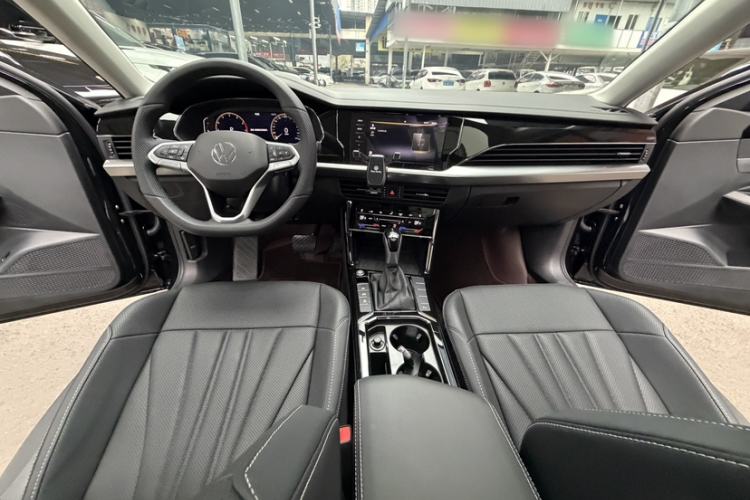 Used Volkswagen Passat 2025 Outstanding Model 330TSI Starry Elite Edition