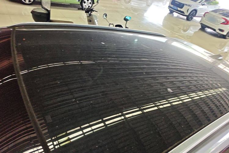 Used Wey VV5 2021 1.5T Two-Wheel Drive Color Pioneer
