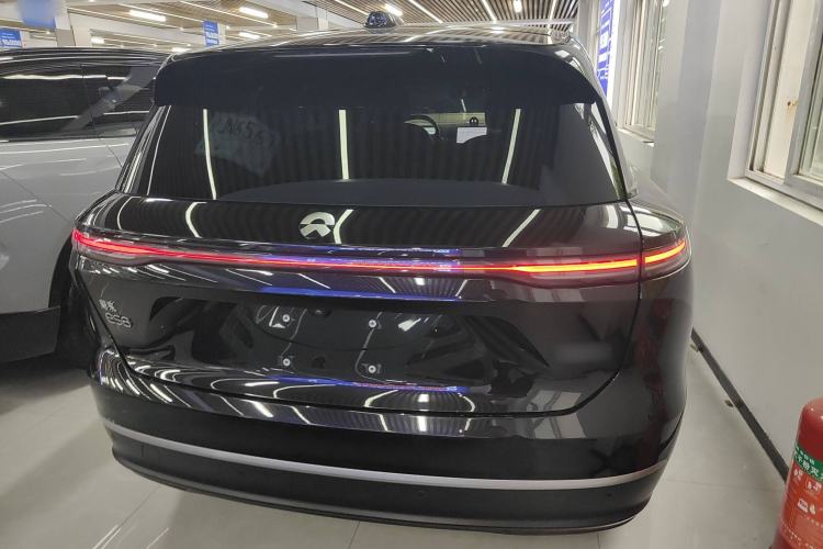 Used Nio ES8 2023 75 kWh Executive Edition
