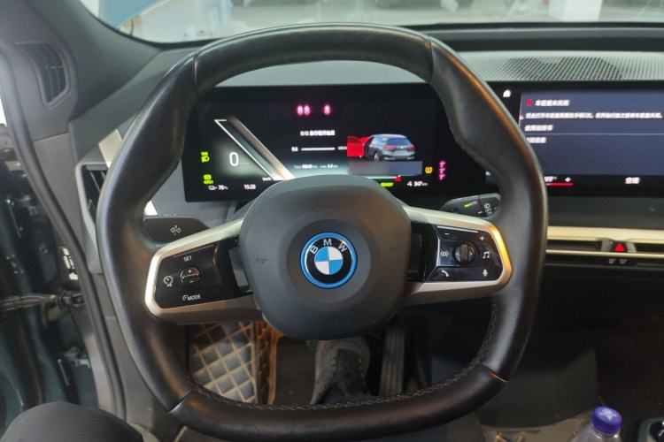 Used BMW iX 2022 xDrive40
