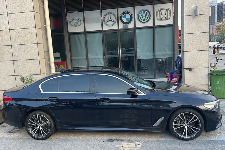 Used BMW 5 Series 2020 530Li Leading Model M Sport Package
