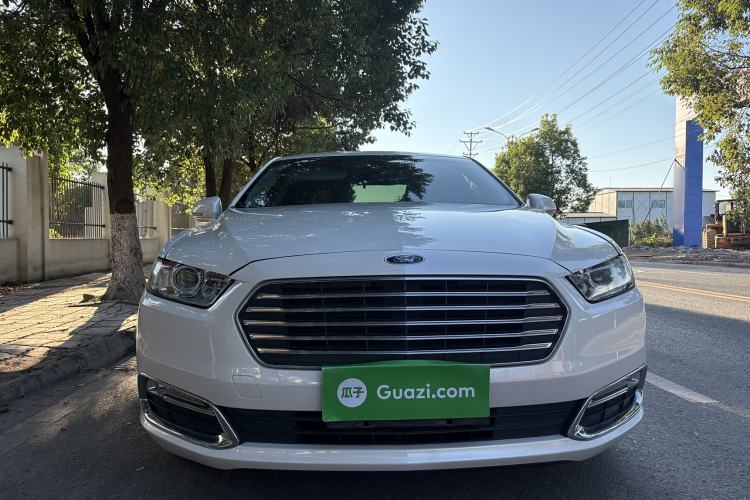 Used Ford Taurus 2017 EcoBoost 245 Fashion Edition