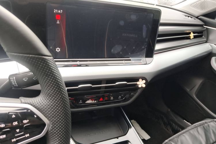 Used Volkswagen Lamando 2023 Lavida L 280TSI DSG Cool & Spicy Edition
