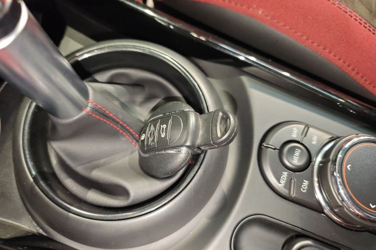 Used  JCW CLUBMAN 2017 2.0T JOHN COOPER WORKS Geek
