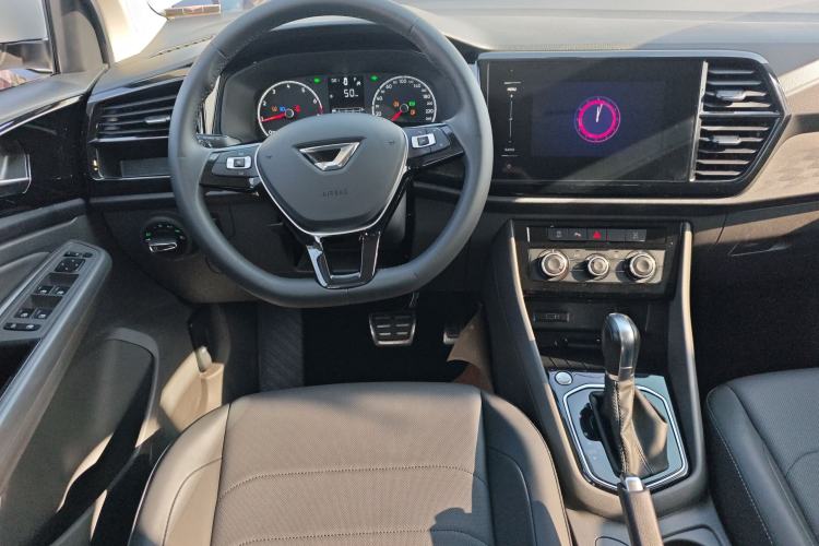 Used Jetta VS5 2019 280TSI Automatic Enjoyment Model
