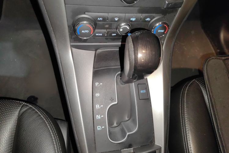 Used Chevrolet Captiva 2014 2.4L 4x4 Flagship Edition 7 Seats