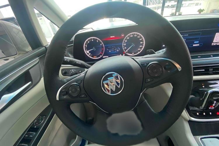 Used Buick GL8 2021 ES Landtrek 653T Comfort Edition
