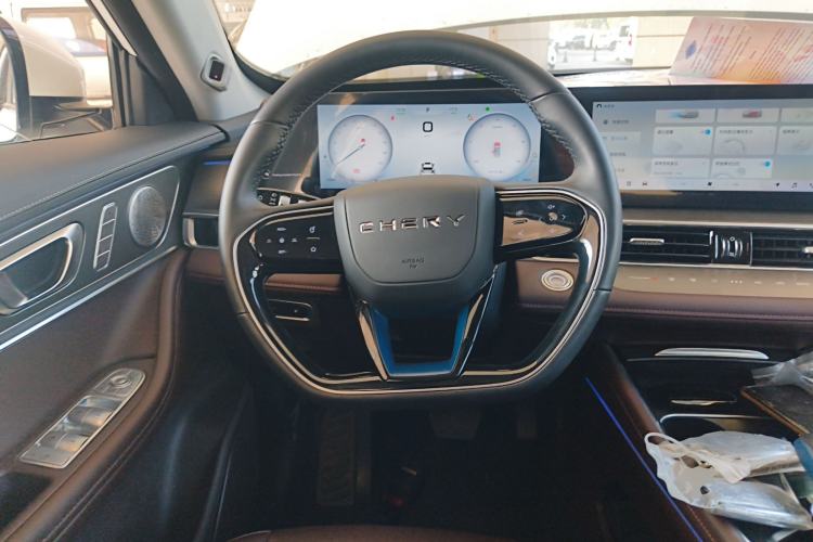 Used Chery Tiggo 8 PRO New Energy 2023 Champion Edition 1.5T 100km King's Version
