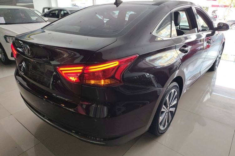 Used Changan Raeton CC 2018 1.5T Automatic Haoya Model Guangmang Edition China V Standard
