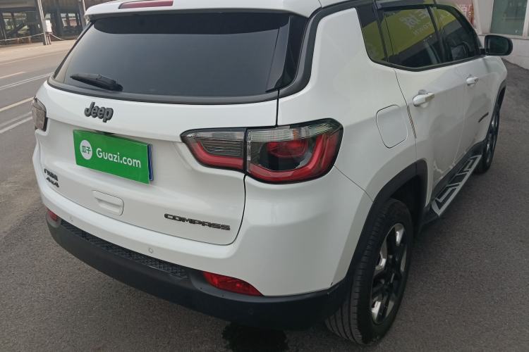 Used  Compass 2017 200TS Automatic High-Performance All-Wheel Drive Edition
