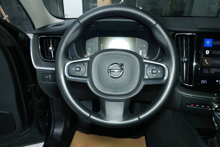 Used Volvo XC60 2020 T5 4x4 Zhiyi Luxury Edition
