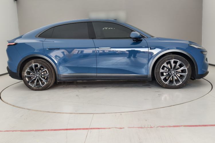 Used ONVO L60 2024 60 kWh All-Wheel Drive