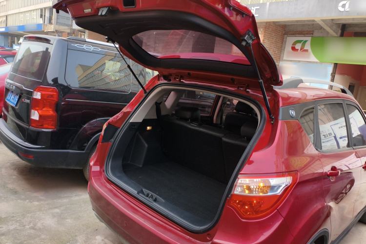 Used Changan CS35 2016 1.6L Manual Luxury Model China V Standard
